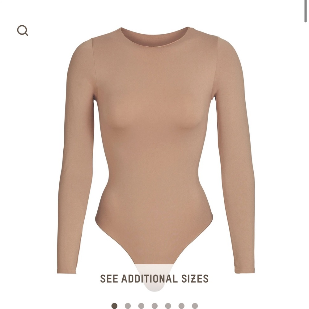 SKIMS ESSENTIAL BODYSUIT XXS/XS